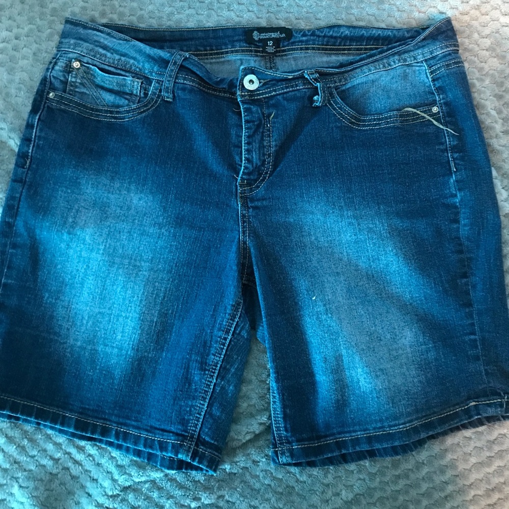 contemporary style signature studio jeans